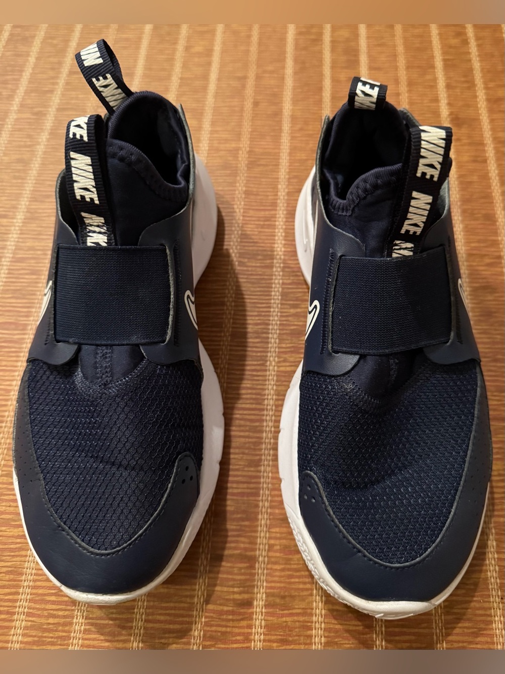 Nike Girls Navy and White Slip-On Sneakers with Logo Strap